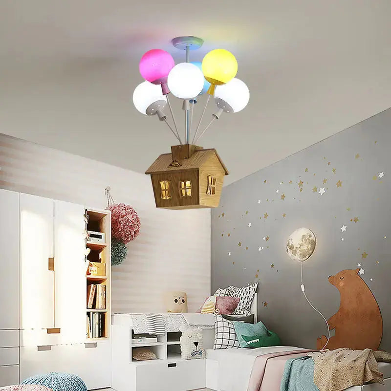 Flying Balloon House LED Lamp Afonso™ Spingar.com