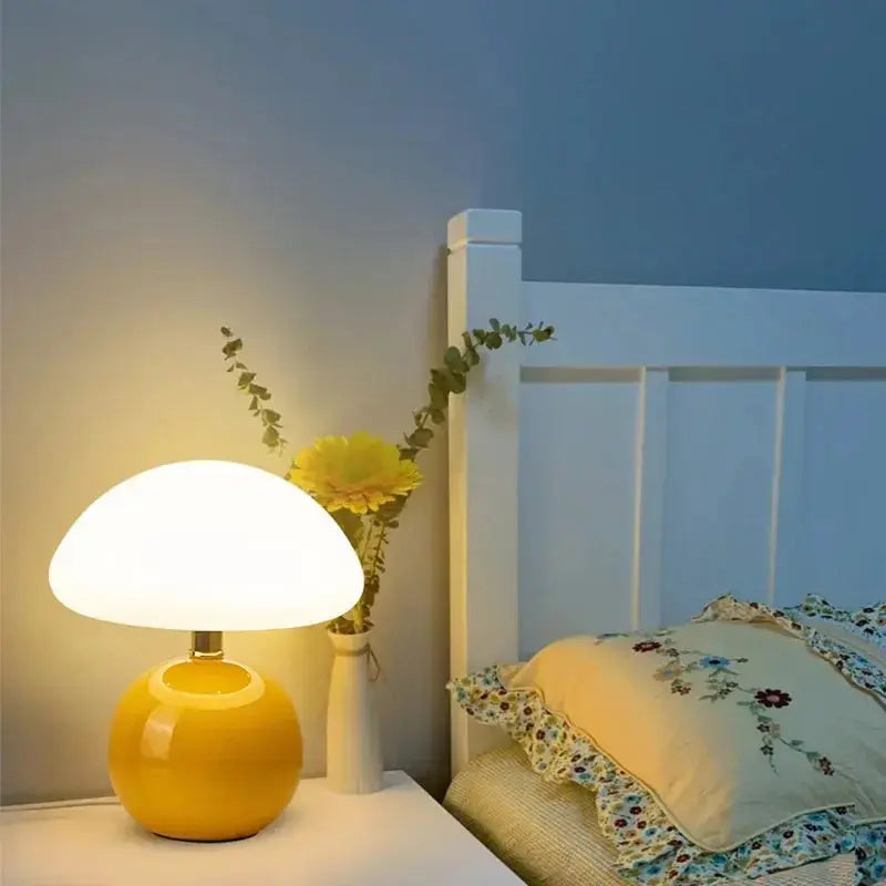 Tora – Small Ceramic LED Table Lamp in Modern Mushroom Design Lampasa.com