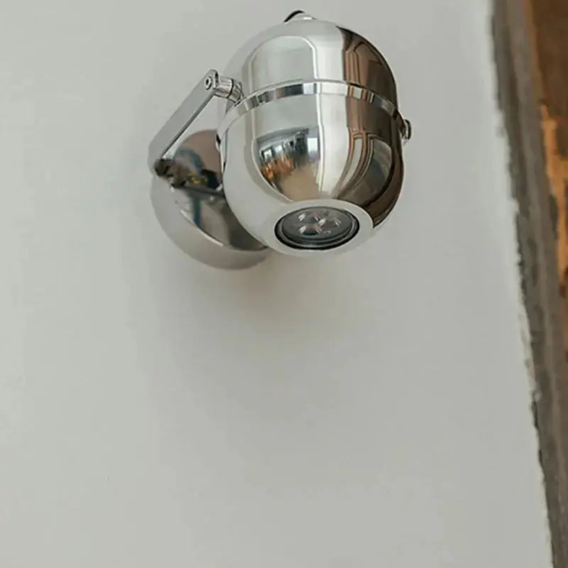 Randel – Chrome Metal LED Wall Light with Sleek Modern Design Lampasa.com