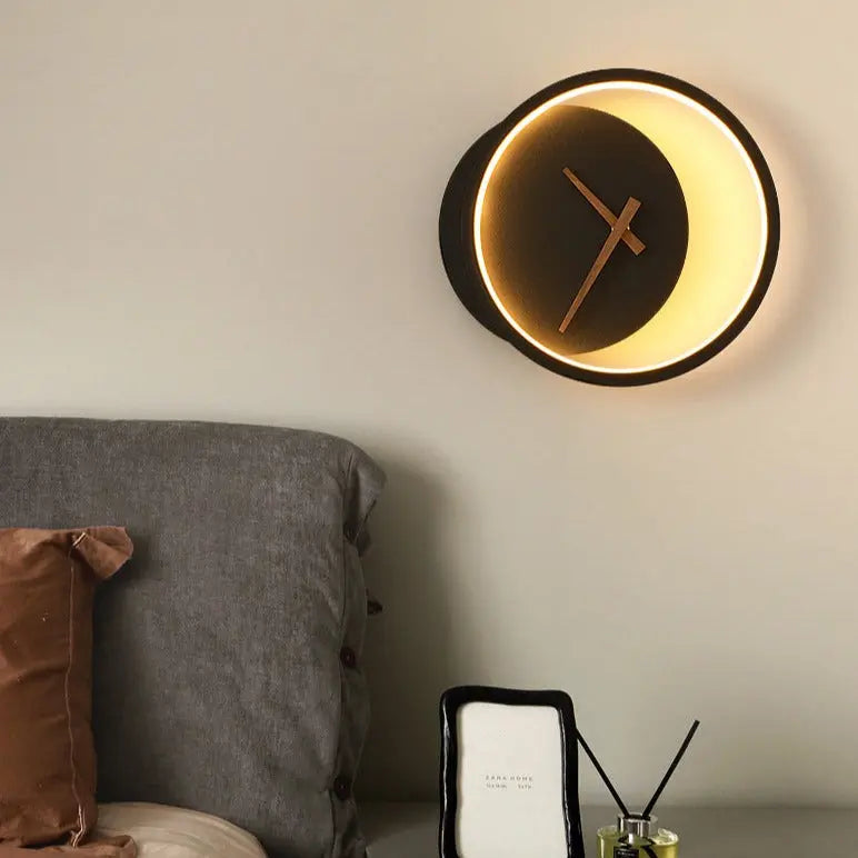 LED Clock Wall Lamp Valda (real clock) SPINGAR.COM