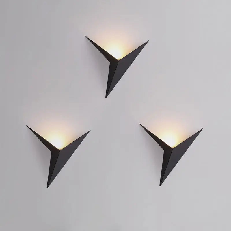 Modern Triangle Shape LED Wall Light Silvano™ Spingar.com