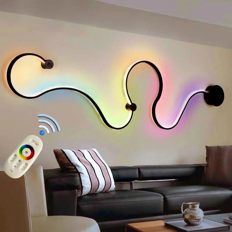 Modern Shaped LED Wall Lamp Benjamin™ Spingar.com