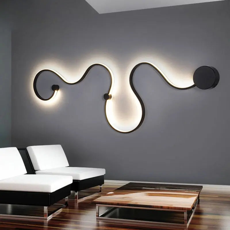 Modern Shaped LED Wall Lamp Benjamin™ Spingar.com