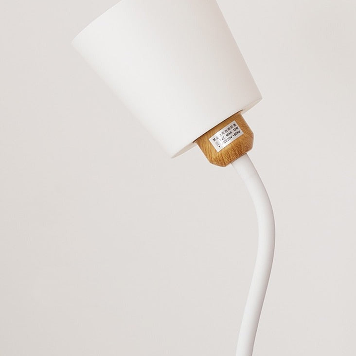 Modern Reading LED Floor Light Nina™ Spingar.com