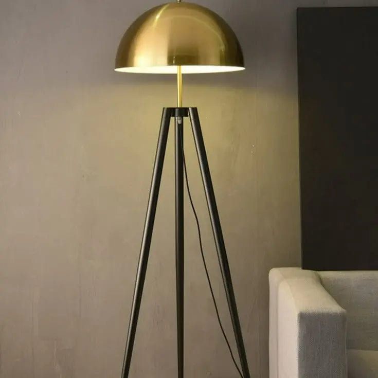 Tripod Vintage LED Floor Lamp Grace™ Spingar.com