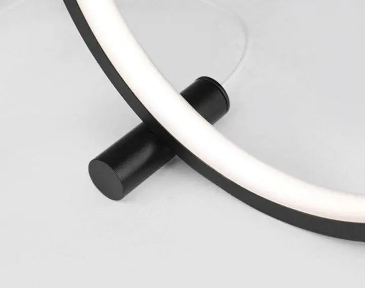 Smart LED RGB Table Lamp Aria™ Spingar.com