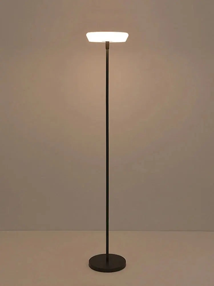 Eydis – Outdoor Solar-Powered and Rechargeable IP54 LED Floor Lamp for Sustainable Lighting Kozyled