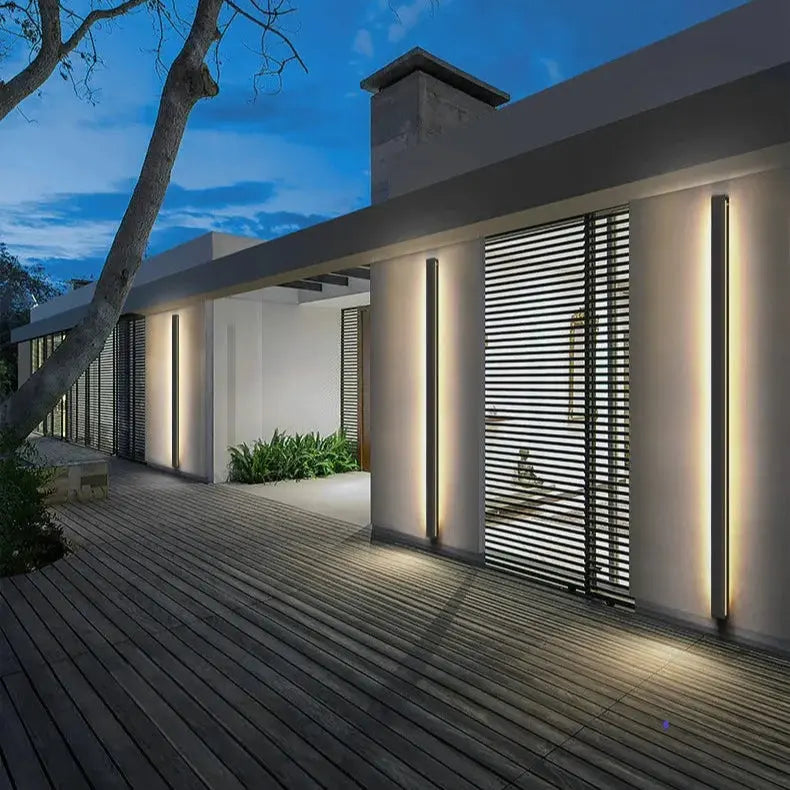 Frida – Modern Long Strip IP65 Waterproof LED Outdoor Lamp for Durable Exterior Lighting Kozyled