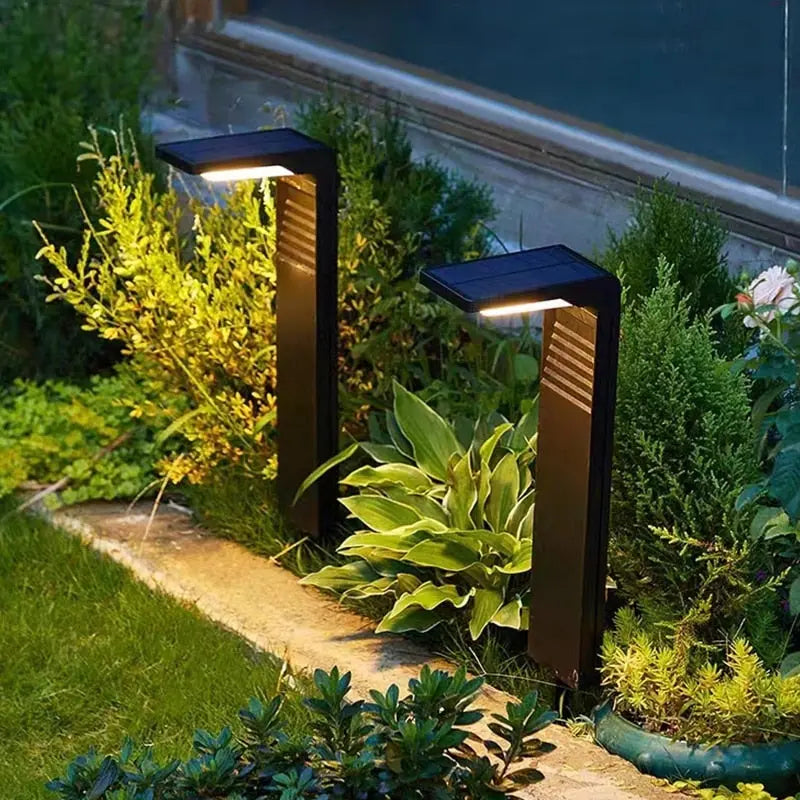 Waterproof Outdoor LED Lamp Aaren (automatic day and night sensor) SPINGAR.COM