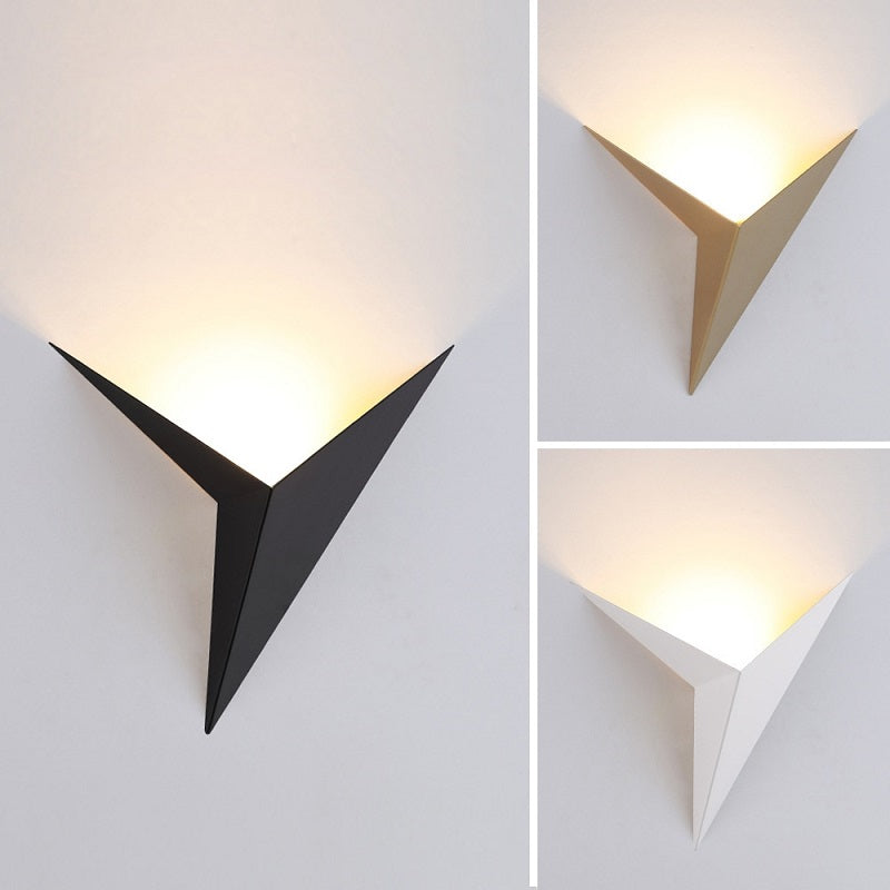 Modern Triangle Shape LED Wall Light Silvano™ ( OUTLET DEAL! )
