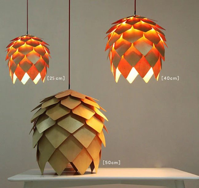 Handgefertigte LED-Pendelleuchte aus Holz Jaba