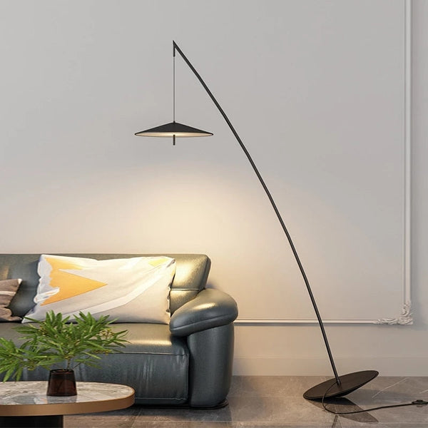 Kreatives Design LED-Stehlampe Venla