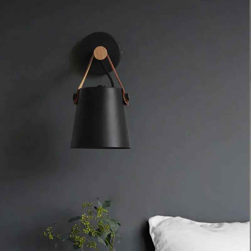 Wooden LED Wall Light Jerio™ Spingar.com