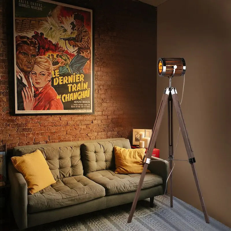 Industrial Retro Tripod LED Floor Light Aron™ Spingar.com