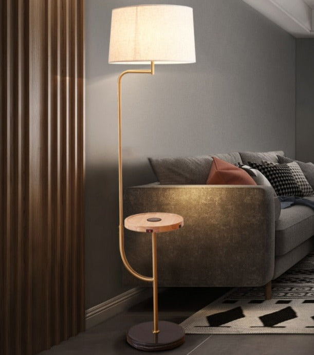 Moderne LED-Stehlampe aus Holz Francisco™