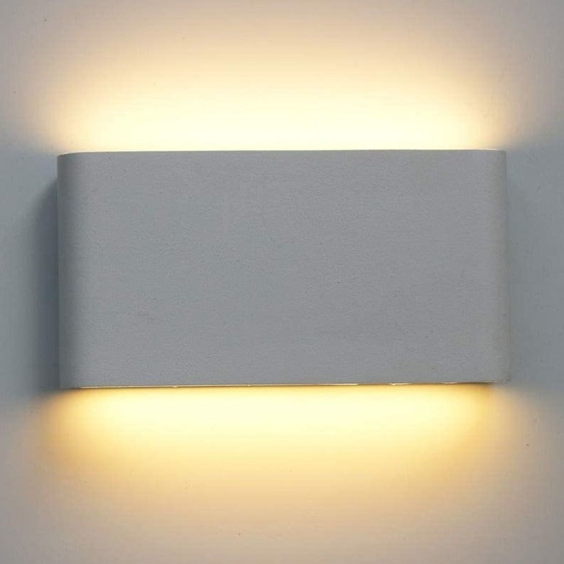 Wasserdichte LED-Außenwandleuchte Hugo™